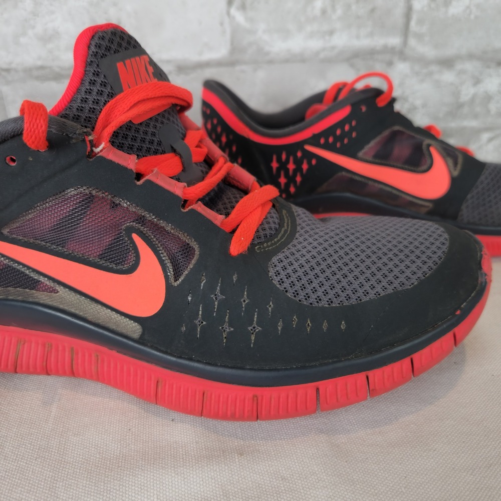 Nike Women's Free Run+3 Grey Crimson 510643-060 Running Sneakers Size 9 - Picture 2 of 7